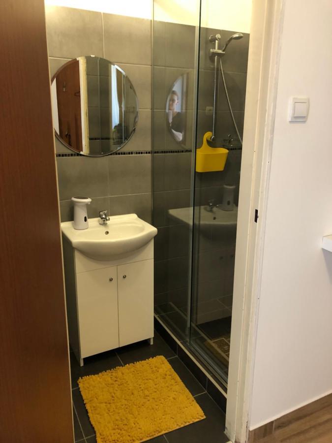 Milla Apartman Сентендре Экстерьер фото